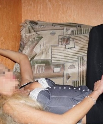 Живу я в Москве, и мое тело сделает тебя изумленным и готовым на все. Я опытная, креативная и знающая, как доставить тебе истинное удовольствие. Мои услуги простираются от классического секса до экспериментов в сфере БДСМ. Не бойся рассказать мне о своих желаниях, ведь я готова подарить тебе незабываемые моменты страсти и наслаждения. Мои отзывы говорят сами за себя - я любима многими и ценю каждого клиента. В моем арсенале есть горячие фото, чтобы ты мог полюбоваться перед встречей. Отправь мне сообщение, и я гарантирую, что не пожалеешь о встрече со мной. ✨🔥💋 Леночка